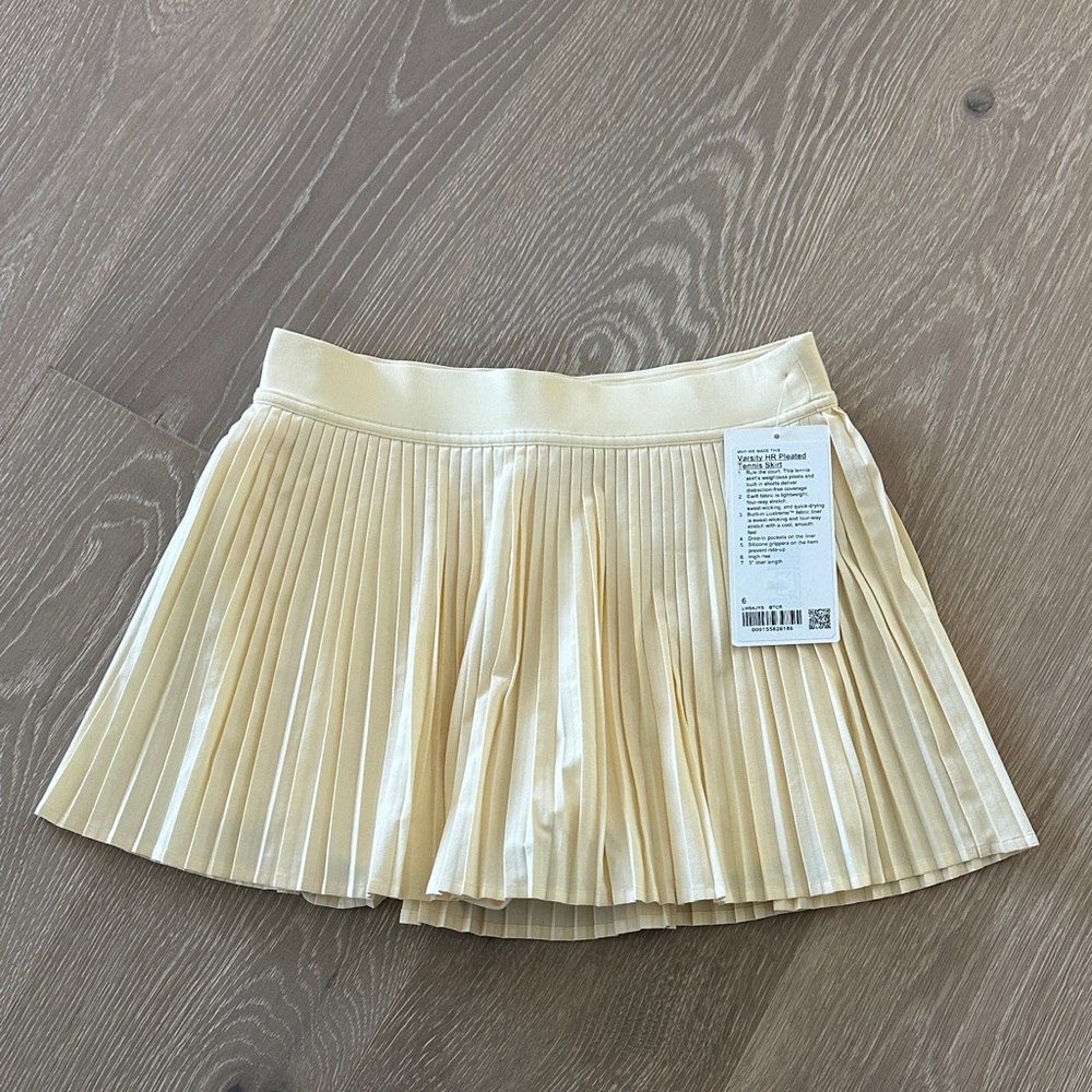 Lululemon Varsity Butter Yellow HR Pleated Tennis Skirt
